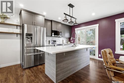 114 Mcsherry Crescent, Regina, SK - Indoor Photo Showing Kitchen With Stainless Steel Kitchen With Upgraded Kitchen