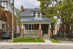 256 COLLINGWOOD STREET  Kingston (Central City East), ON K7L 3X8