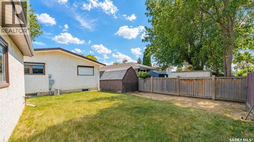 6142 7Th Avenue N, Regina, SK - Outdoor