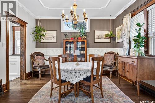 1046 Clifton Avenue, Moose Jaw, SK - Indoor Photo Showing Dining Room