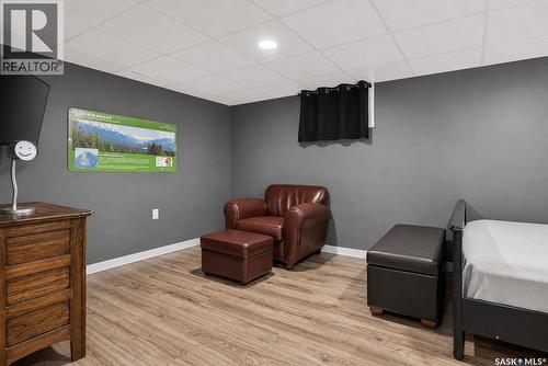 1046 Clifton Avenue, Moose Jaw, SK - Indoor