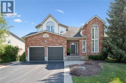 32 PINE RIDGE Drive  Guelph, ON N1L 1K3