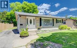 152 CLARK Avenue  Kitchener, ON N2C 1Y5