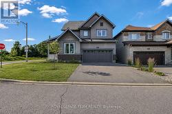 3 STONELEIGH STREET  Ottawa, ON K2G 7A2