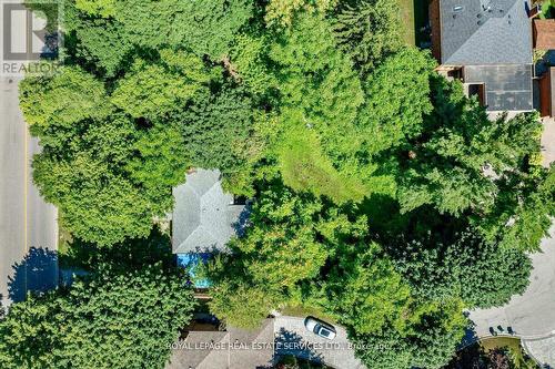 STUCCO BUNGALOW - 1050 Lorne Park Road, Mississauga, ON - Outdoor