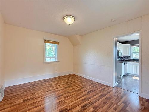 1829 Mcdonald Avenue, Brandon, MB - Indoor Photo Showing Other Room