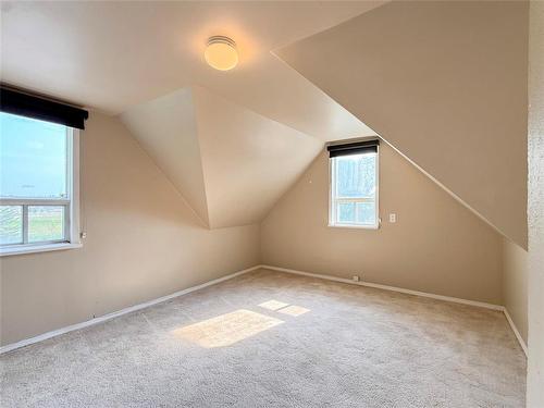 1829 Mcdonald Avenue, Brandon, MB - Indoor Photo Showing Other Room