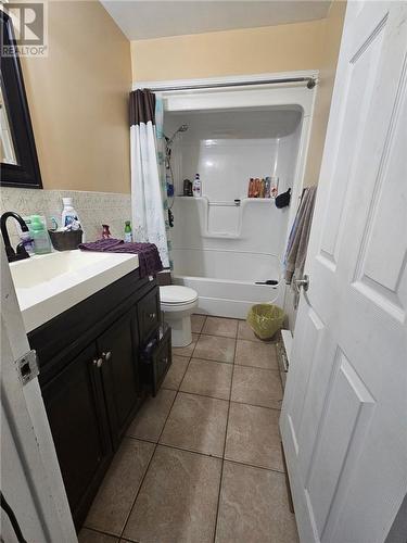 2-7 Ontario Drive, Spanish, ON - Indoor Photo Showing Bathroom