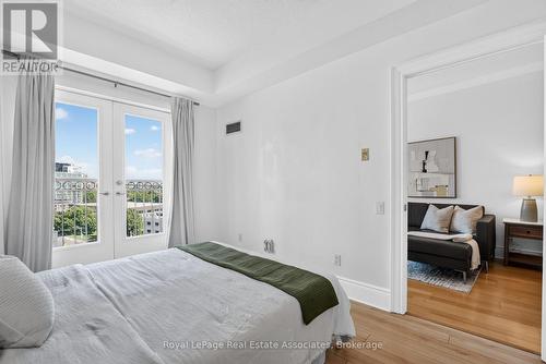 1006 - 115 Richmond Street E, Toronto, ON - Indoor Photo Showing Bedroom