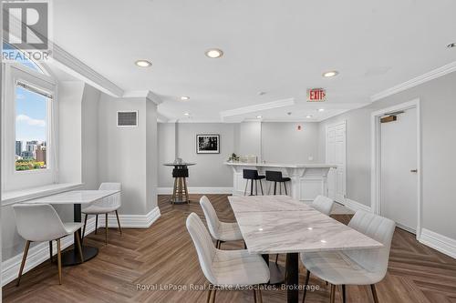 1006 - 115 Richmond Street E, Toronto, ON - Indoor Photo Showing Dining Room
