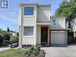 1221 KOS BOULEVARD  Mississauga, ON L5J 4L3