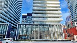 2712 - 50 CHARLES STREET E Toronto, ON M4Y 0C3