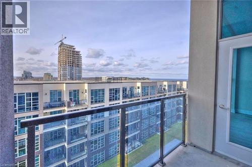 16 Concord Place Unit# 634, Grimsby, ON - Outdoor With Balcony