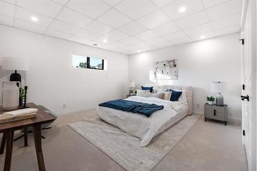 12 Ash Cove, Headingley, MB - Indoor Photo Showing Bedroom