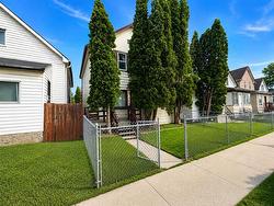 1633 Pacific AVE  Winnipeg, MB R3E 1H6