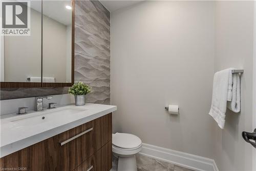 2212 Snead Road, Burlington, ON - Indoor Photo Showing Bathroom