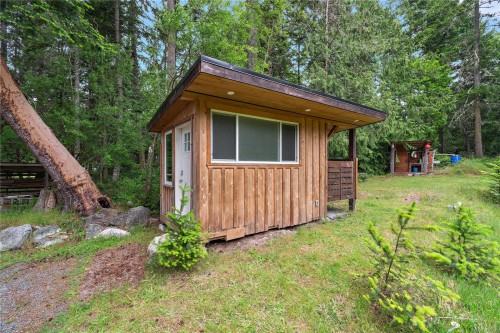 125 Mapleleaf Lane, Sidney Island, BC 