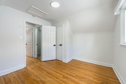 7 Putney Road, Toronto, ON - Indoor Photo Showing Other Room