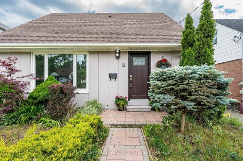 7 Putney Road, Toronto, ON - Outdoor