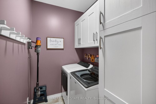 36 Banks Street, Brantford, ON - Indoor Photo Showing Laundry Room