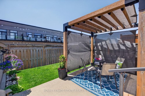 36 Banks Street, Brantford, ON - Outdoor
