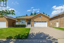 7621 CAMERON COURT  Niagara Falls (Mt. Carmel), ON L2H 3G9