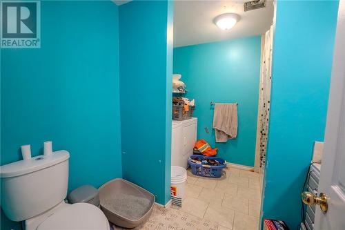 7 Second Avenue, Levack, ON - Indoor Photo Showing Bathroom