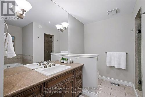 8 Zaduk Place, Guelph (Kortright East), ON - Indoor Photo Showing Bathroom