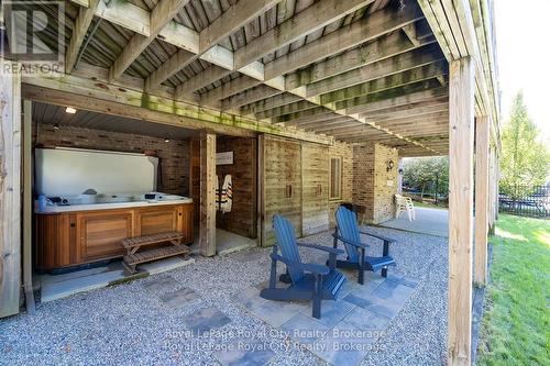 8 Zaduk Place, Guelph (Kortright East), ON - 