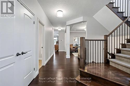 8 Zaduk Place, Guelph (Kortright East), ON - Indoor Photo Showing Other Room