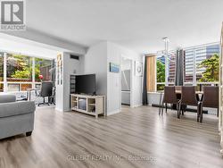 201 - 7 BISHOP AVENUE  Toronto, ON M2M 4J4