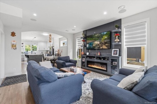 1636 Roberta Rd South, Nanaimo, BC 