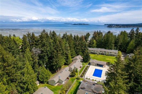 #76-1135 Resort Dr  Parksville, BC V9P 2T6