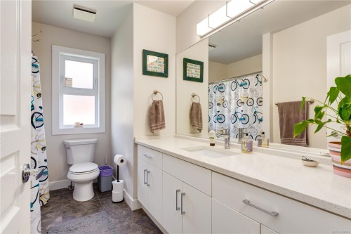 4915 Denford Pl, Nanaimo, BC 