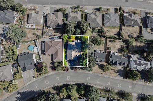 4915 Denford Pl, Nanaimo, BC 