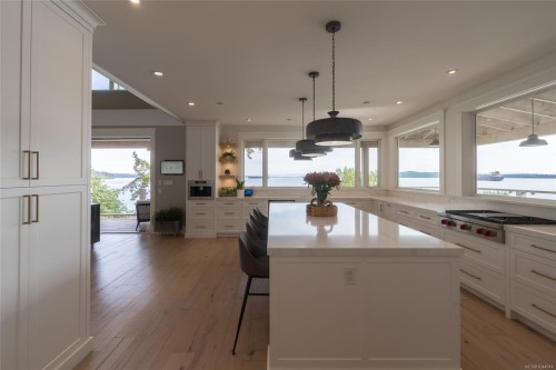 3089 Cook St, Chemainus, BC 
