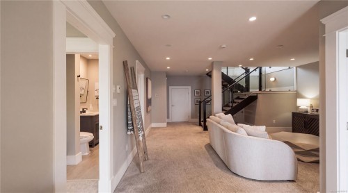 3089 Cook St, Chemainus, BC 