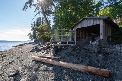 3089 Cook St, Chemainus, BC 