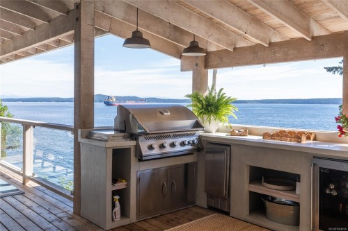 3089 Cook St, Chemainus, BC 