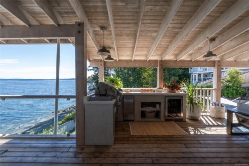 3089 Cook St, Chemainus, BC 