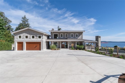 3089 Cook St, Chemainus, BC 