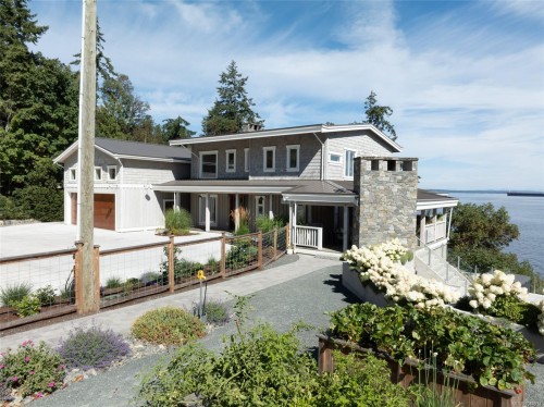 3089 Cook St, Chemainus, BC 