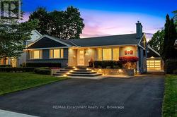 2113 COURTLAND DRIVE  Burlington (Brant), ON L7R 1R7