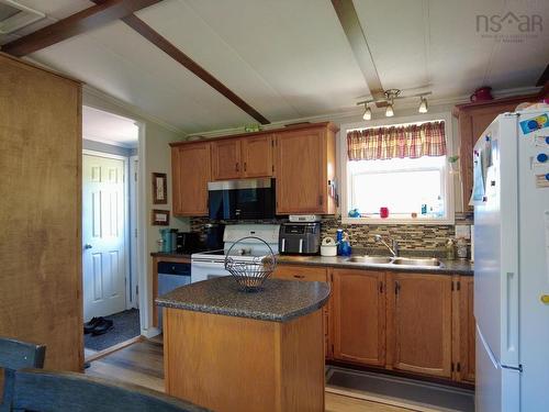 23 Chase Road, Mount Pleasant, NS 