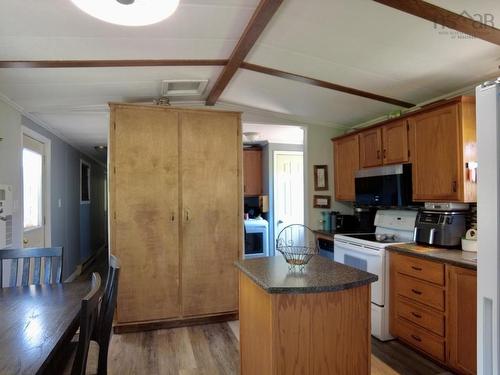 23 Chase Road, Mount Pleasant, NS 