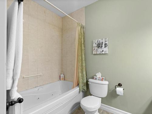 60 Cloverfield Court, Dartmouth, NS - Indoor Photo Showing Bathroom