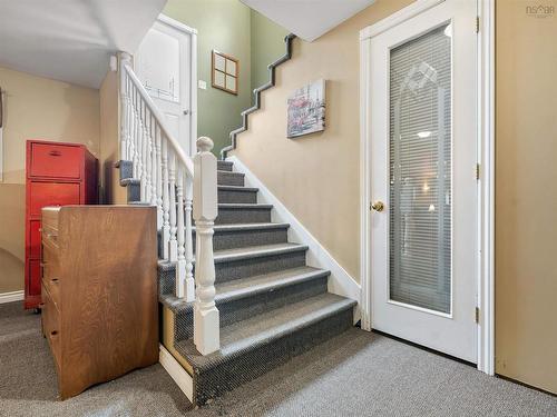 86 Nita Drive, Brookside, NS - Indoor Photo Showing Other Room