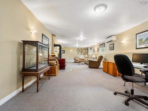 86 Nita Drive, Brookside, NS - Indoor Photo Showing Office