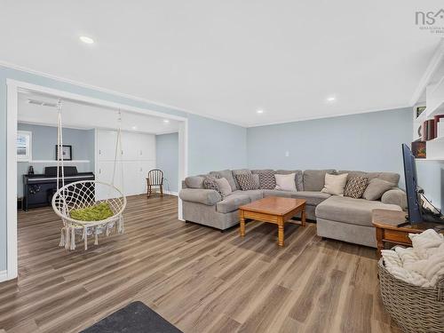 12221 Highway 2, Lower Onslow, NS 
