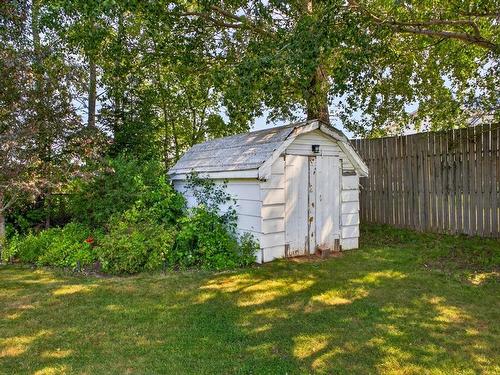 12221 Highway 2, Lower Onslow, NS 